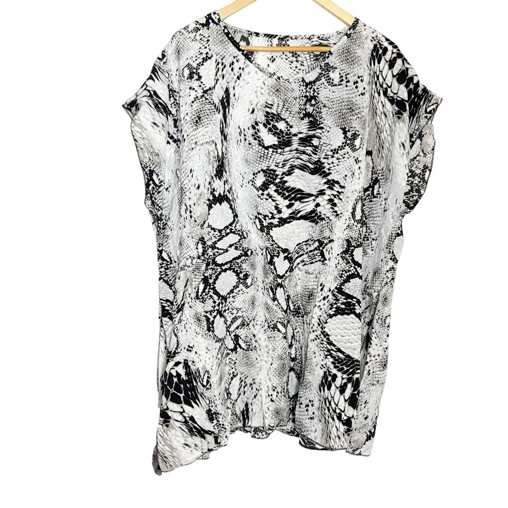Kendall & James Black White Snakeskin Animal Print Resort Beach Swim Coverup